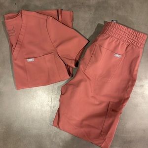 Figs | Mauve set